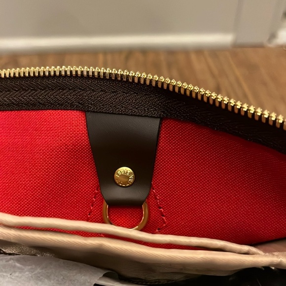 Authentic Louis Vuitton Speedy B35 - Damier Ebene - Picture 4 of 15